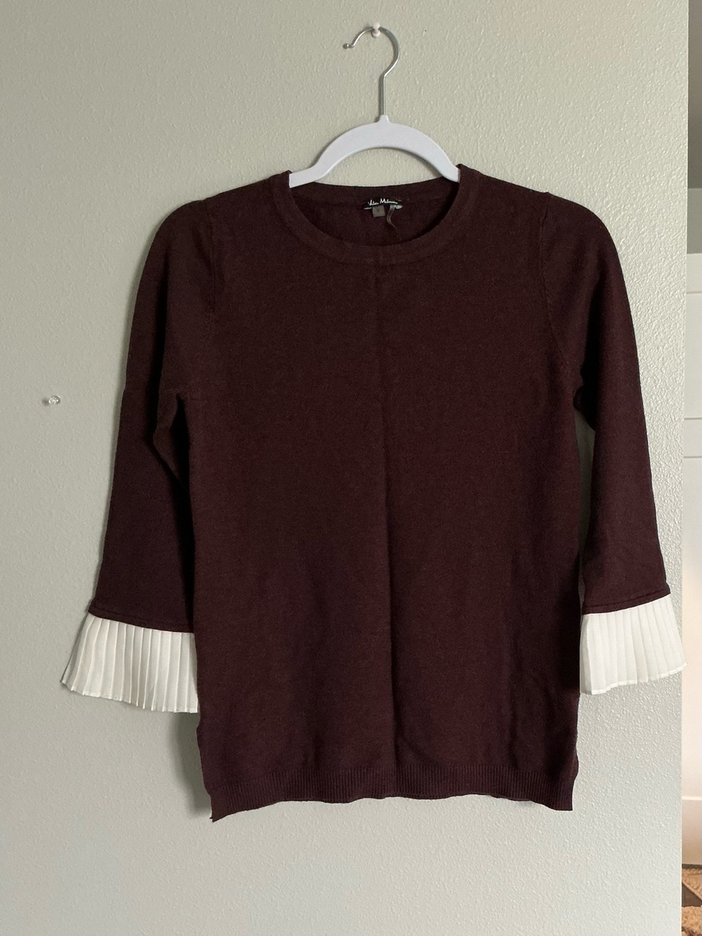 Milano Burgundy Sweater with White Pleated Sleeve Cuffs